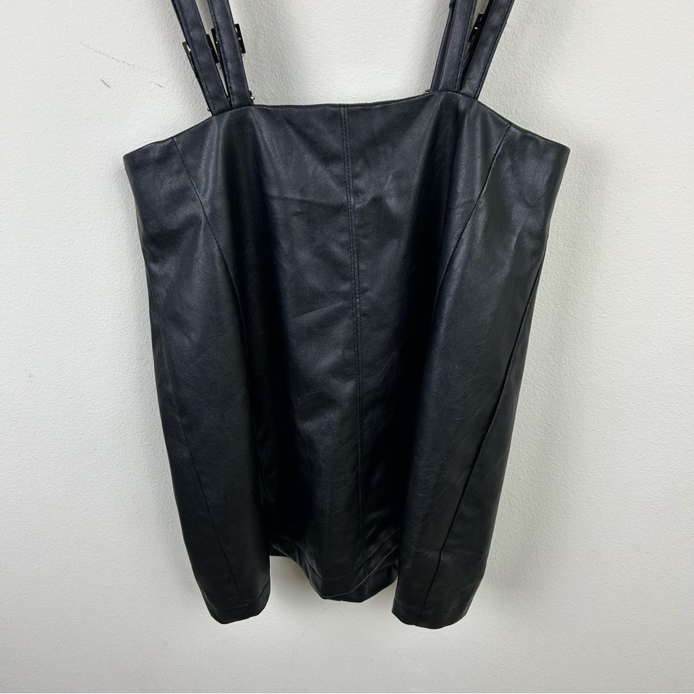NWT SHEIN X Ji Yeon Lee Double straps slit hem PU leather pinafore skirt size: M - Picture 4 of 11